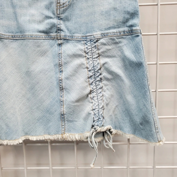 Hydraulic Mini Skirt - Picture 2 of 3